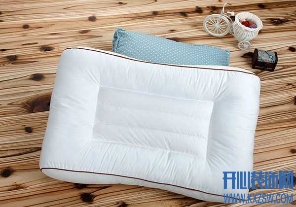 睡眠枕头的内芯有哪几种？如何选择舒服的枕芯？市场上的中药枕靠谱吗